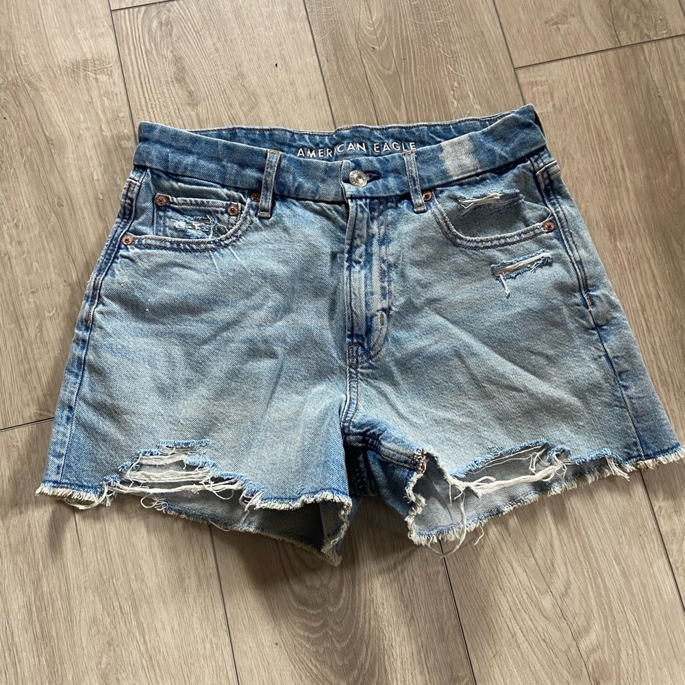 American Eagle Outfitters Women's Blue Denim Shorts